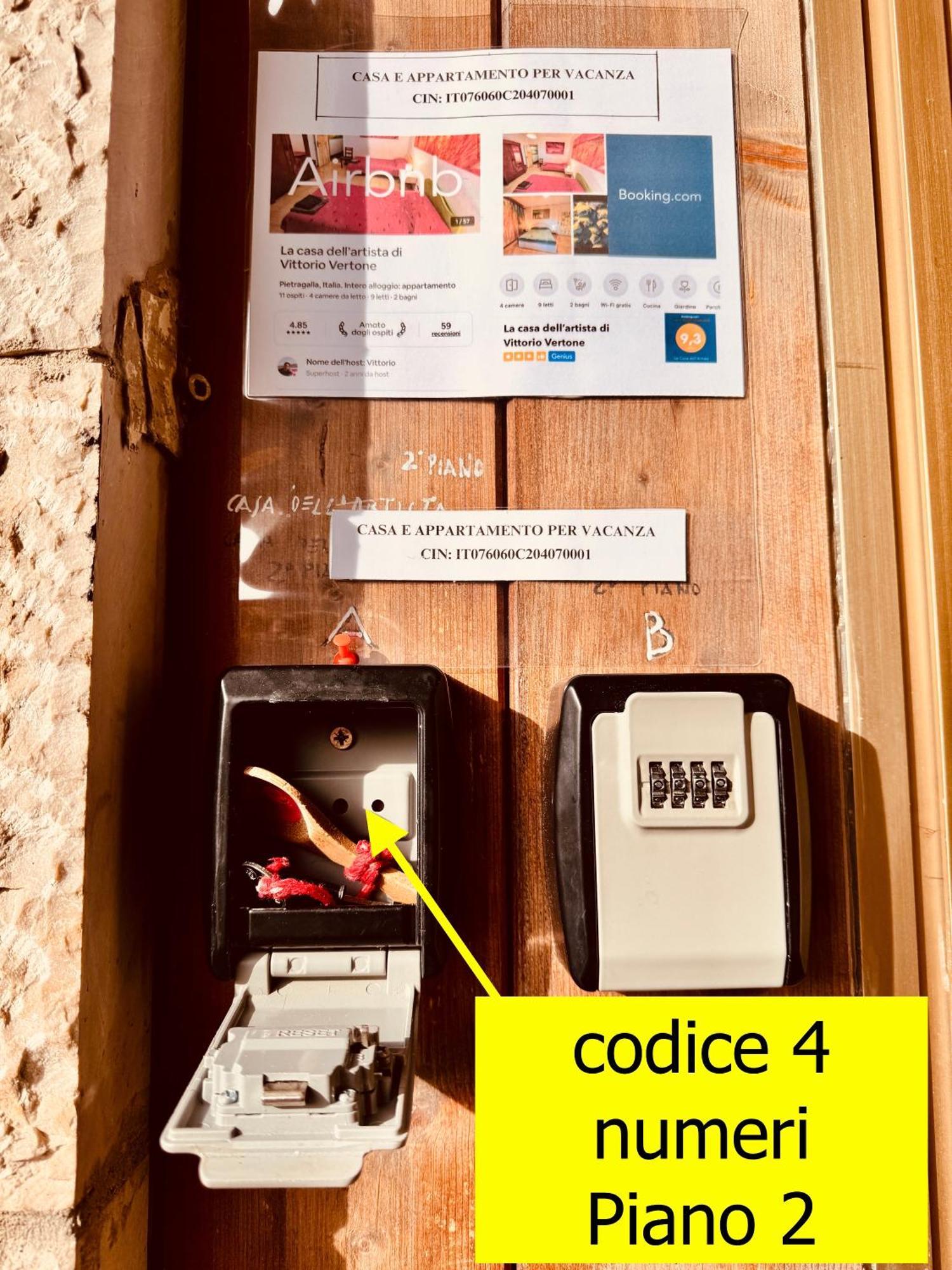 La Casa Dell'Artista Di Vittorio Vertone Pietragalla Esterno foto